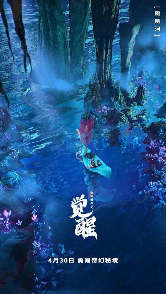 沙滩游玩的女孩们